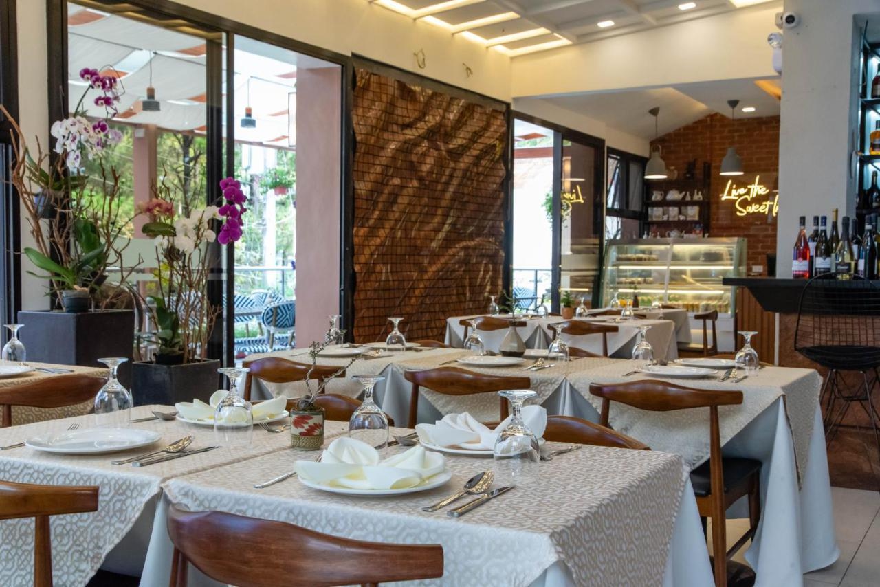 Giraffe Boutique Hotel Baguio City Exterior photo